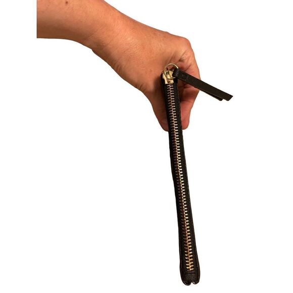 Juicy Couture- Black Leather - Pouch - Picture 5 of 5